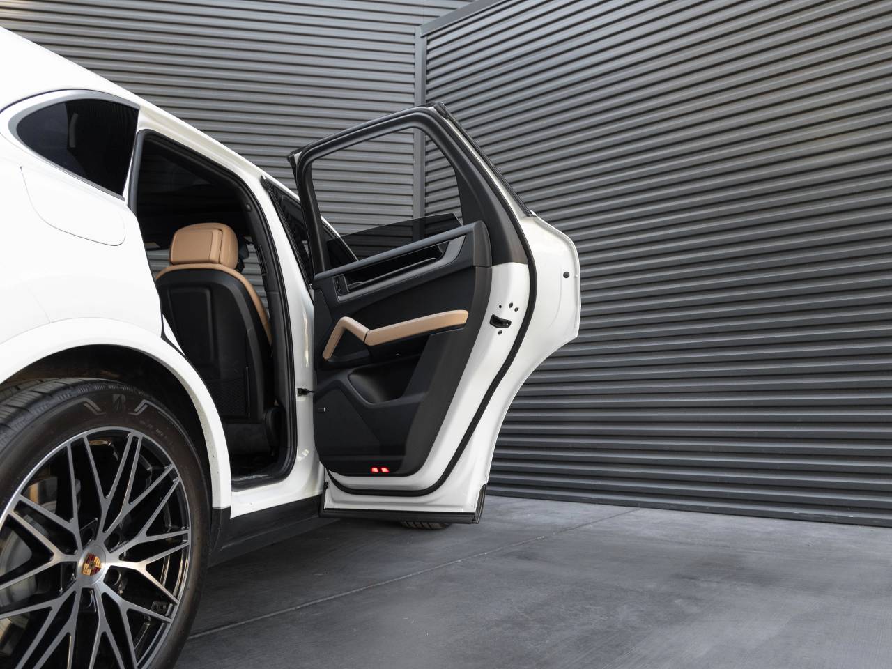 2025 Porsche Cayenne Cayenne