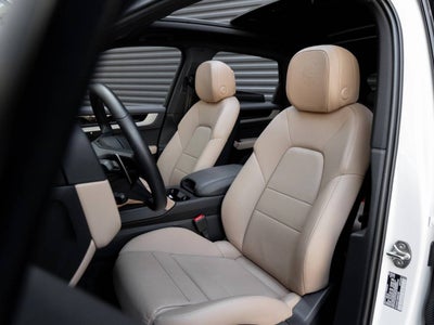 2025 Porsche Cayenne Cayenne