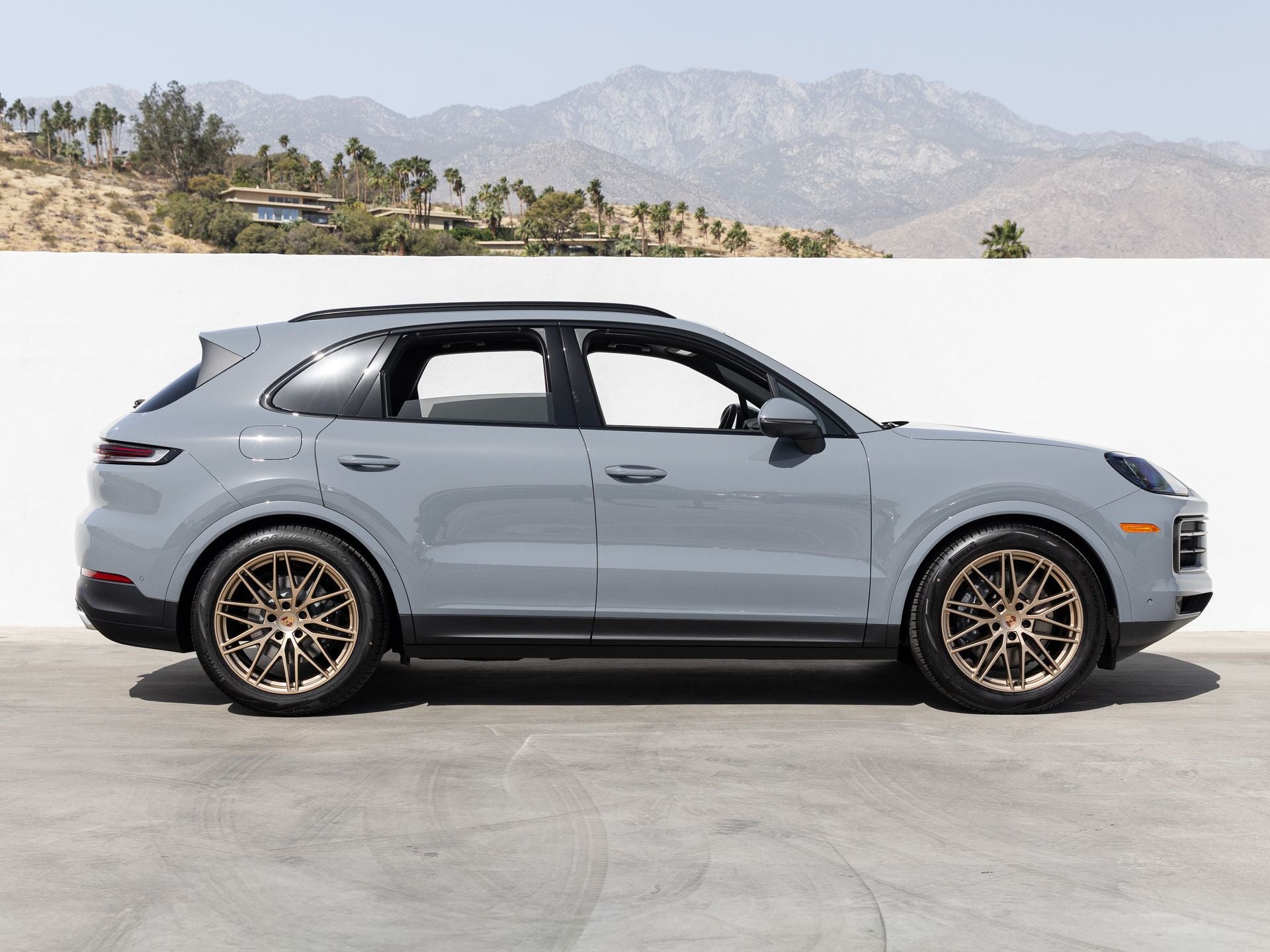 2026 Porsche Cayenne Base
