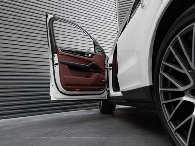 2020 Porsche Cayenne Cayenne