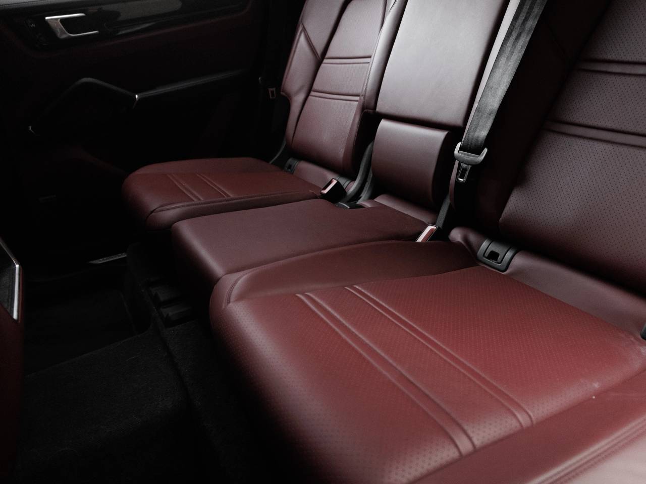 2020 Porsche Cayenne Cayenne