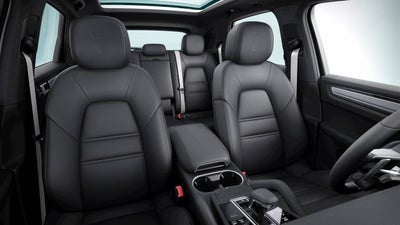 2023 Porsche Cayenne Platinum Edition