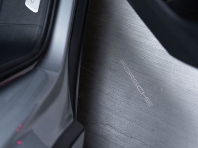 2025 Porsche Cayenne Base