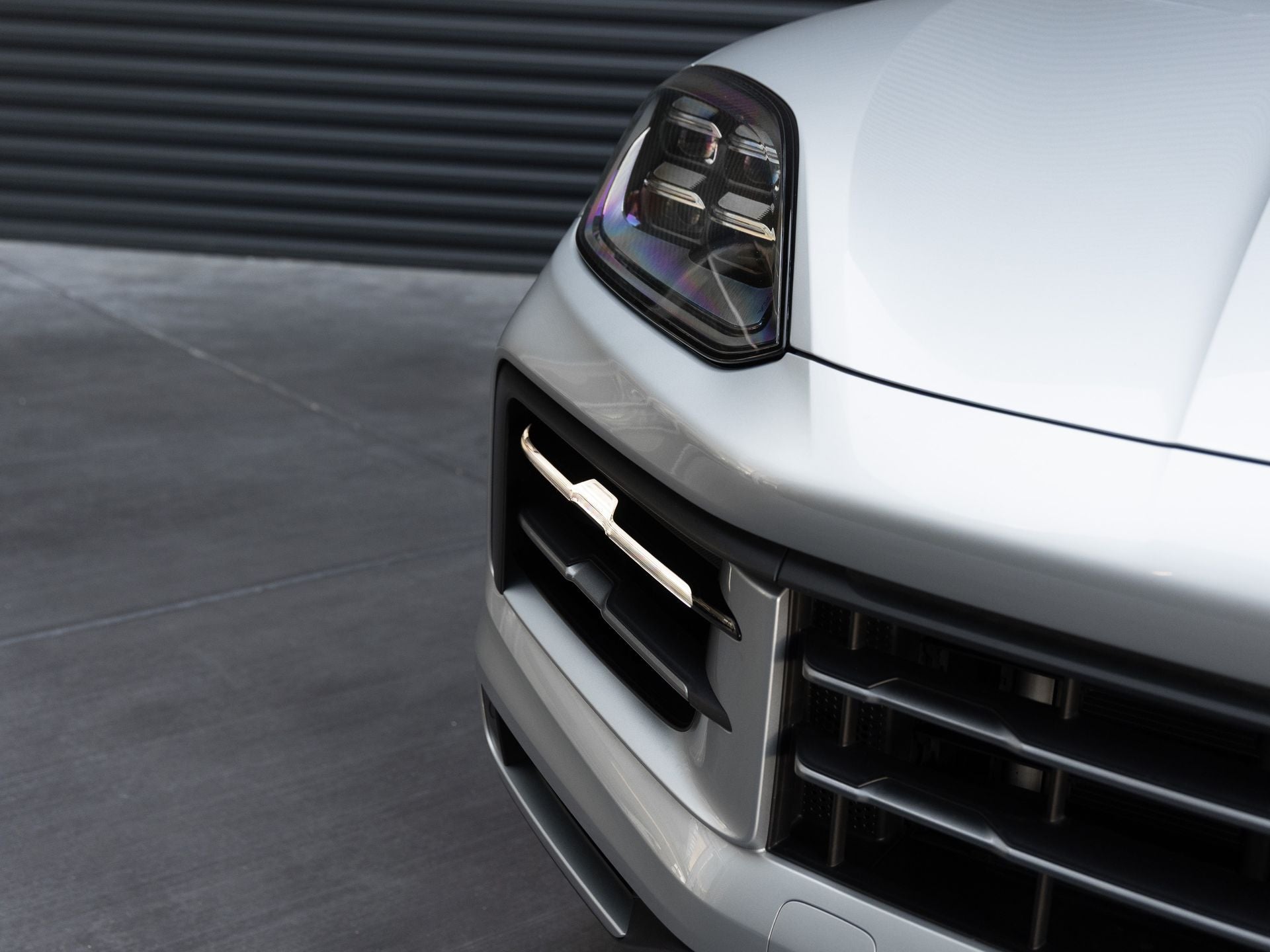2025 Porsche Cayenne Base