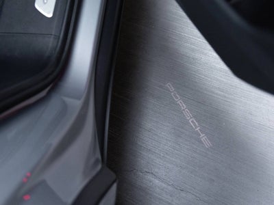 2025 Porsche Cayenne Base