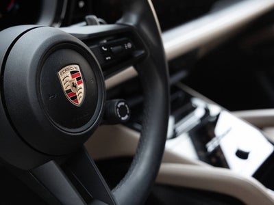 2025 Porsche Cayenne Base