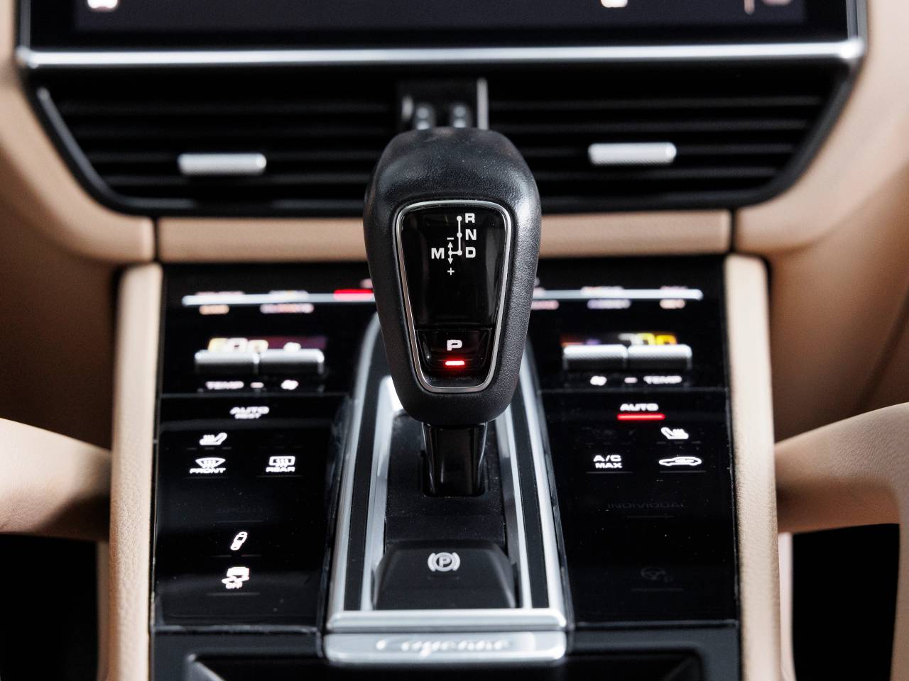 2023 Porsche Cayenne Cayenne (MY23)