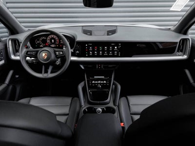 2025 Porsche Cayenne Cayenne