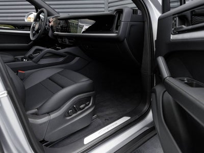 2025 Porsche Cayenne Cayenne