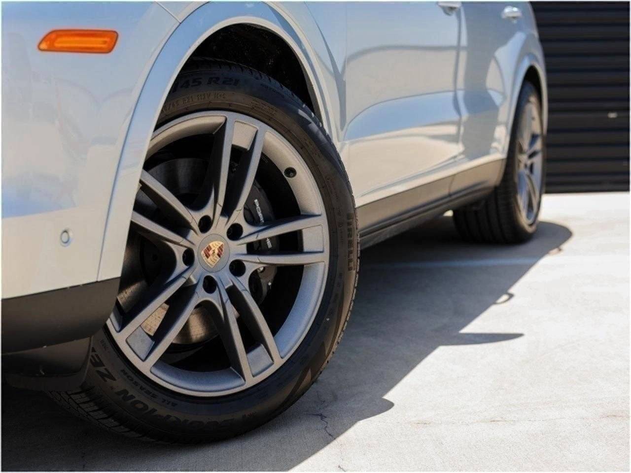 2025 Porsche Cayenne Cayenne