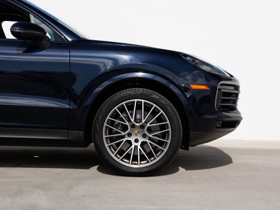 2022 Porsche Cayenne Platinum Edition