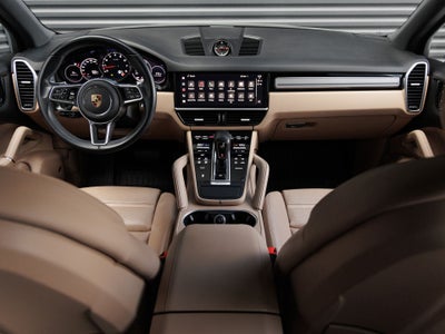 2022 Porsche Cayenne Platinum Edition