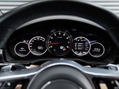 2022 Porsche Cayenne Platinum Edition