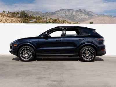 2022 Porsche Cayenne Platinum Edition