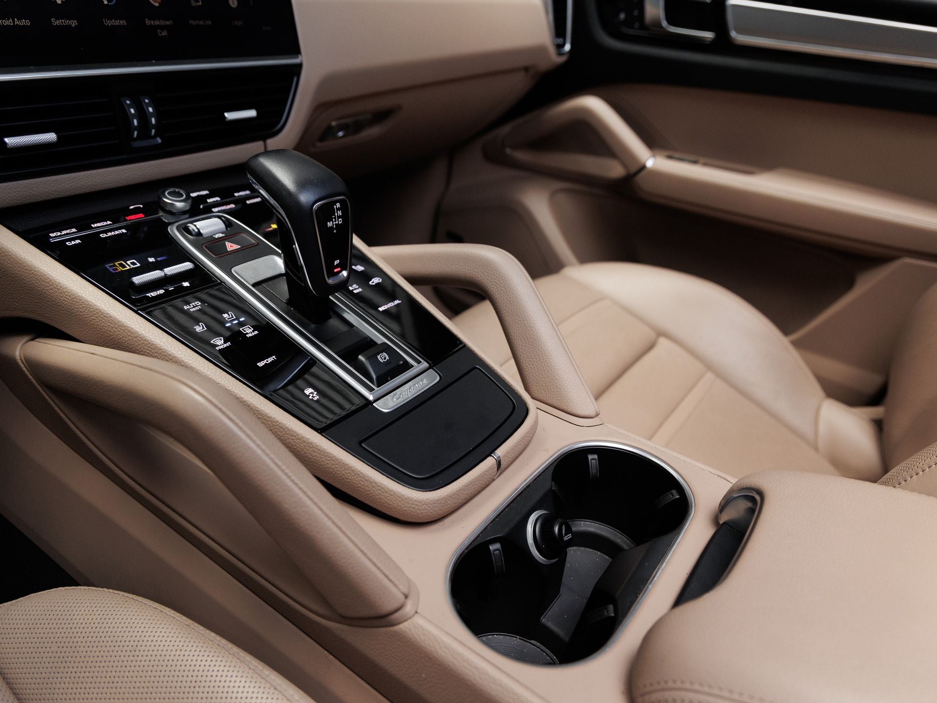2022 Porsche Cayenne Platinum Edition