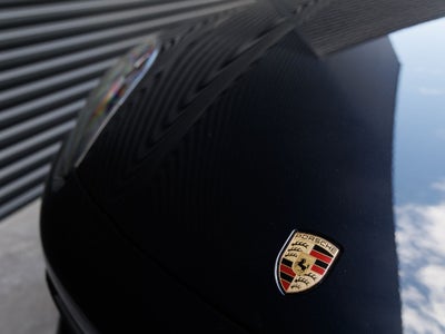 2022 Porsche Cayenne Platinum Edition