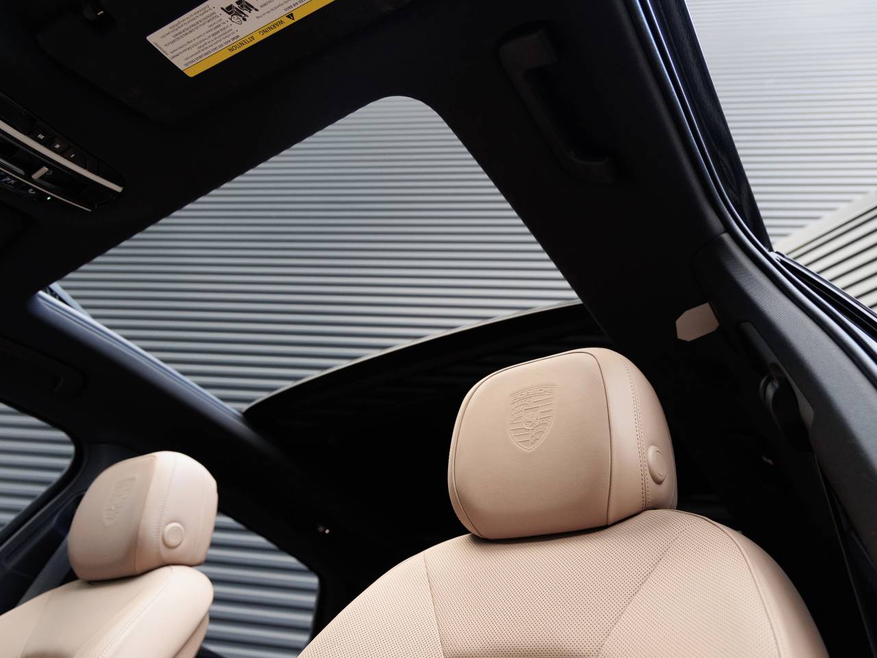 2022 Porsche Cayenne Platinum Edition