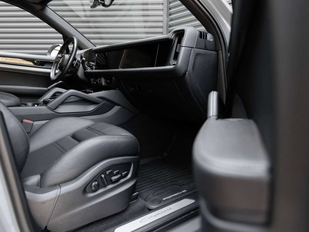 2024 Porsche Cayenne Cayenne (MY24)