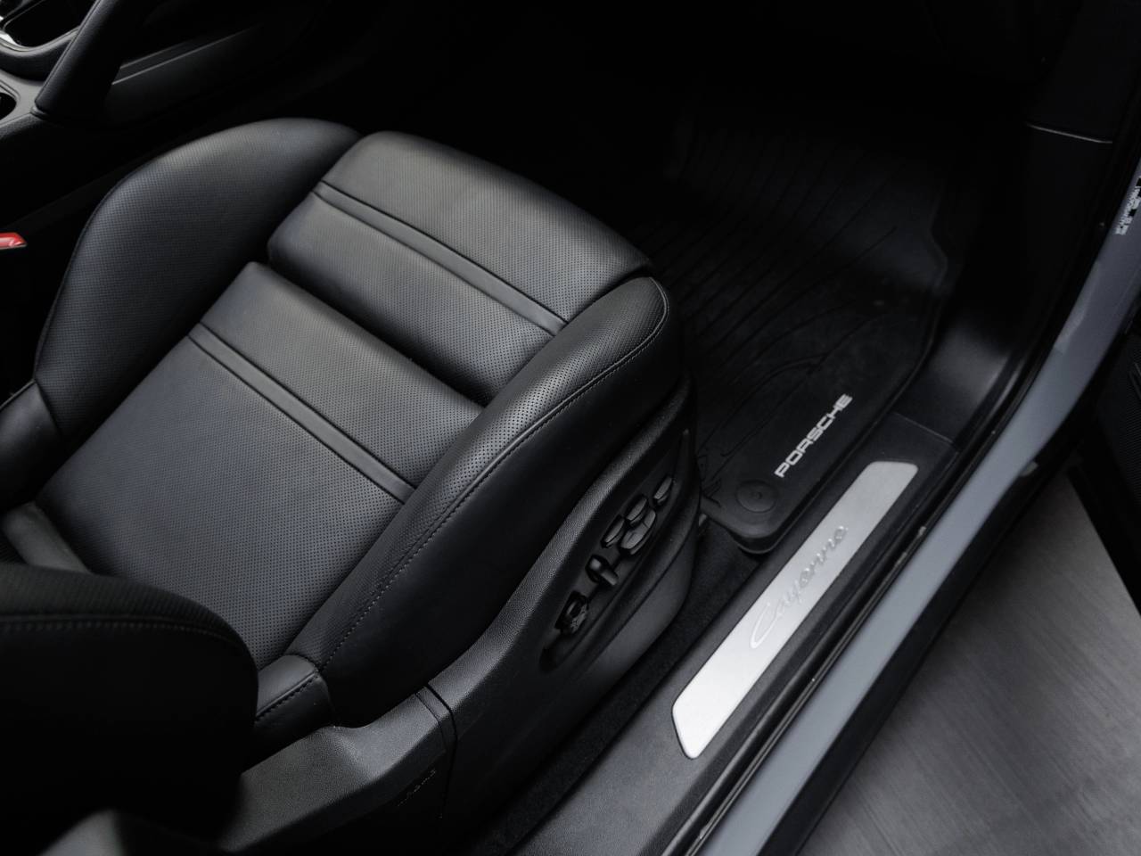 2024 Porsche Cayenne Cayenne (MY24)
