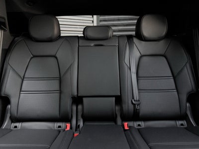 2025 Porsche Cayenne Cayenne