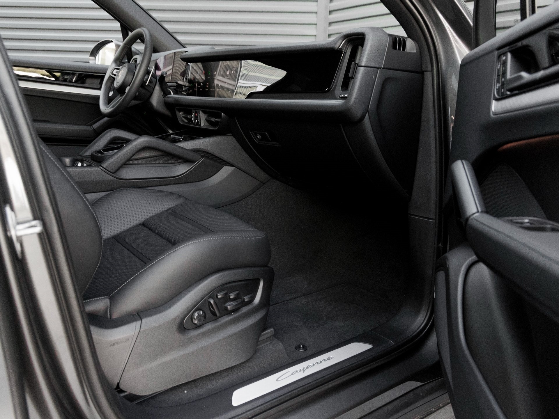 2025 Porsche Cayenne Cayenne