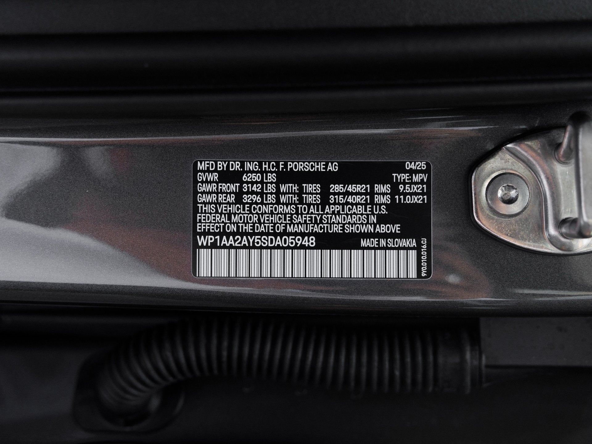 2025 Porsche Cayenne Cayenne