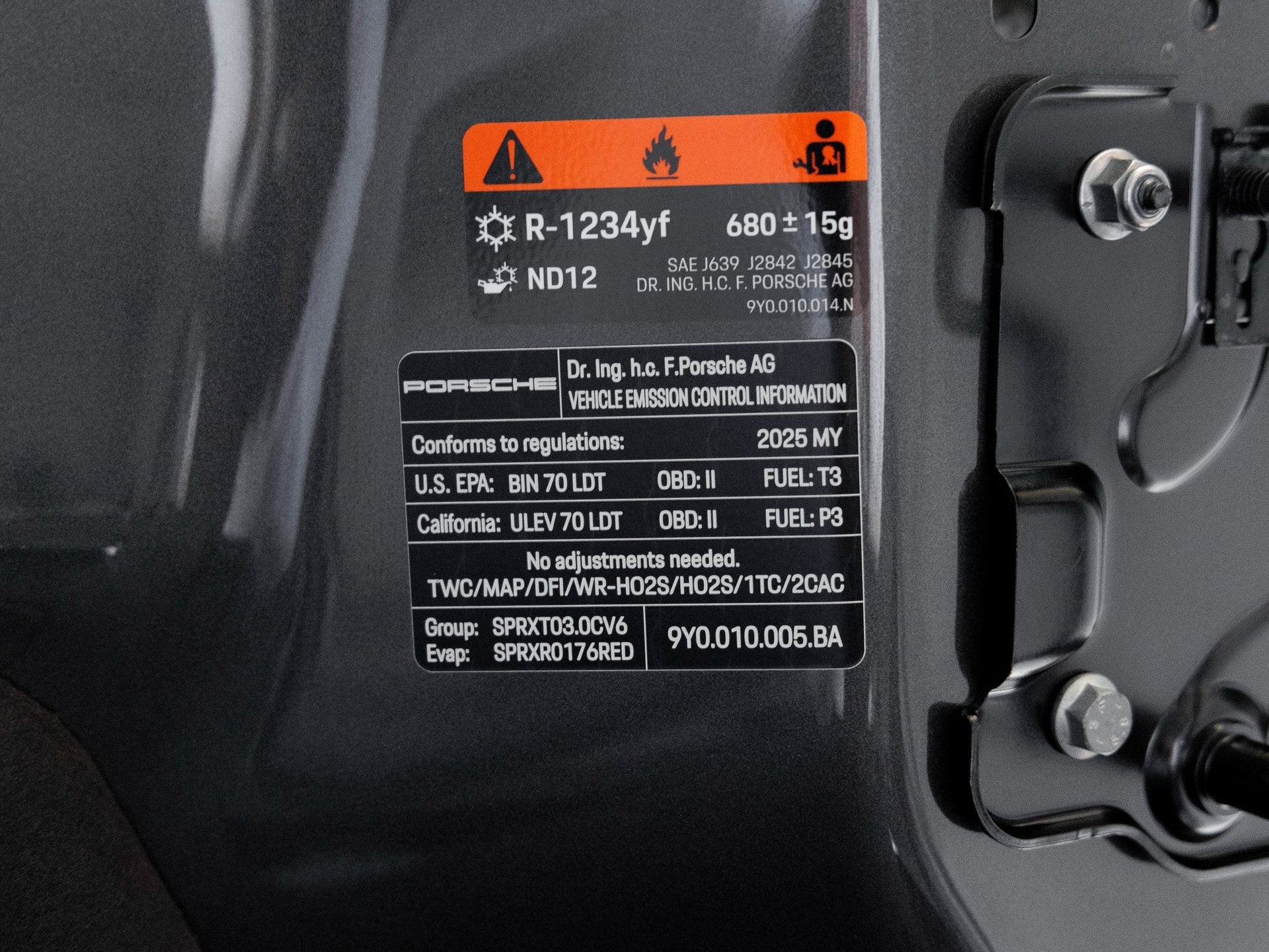 2025 Porsche Cayenne Cayenne