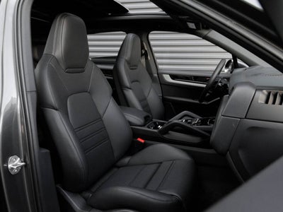 2025 Porsche Cayenne Cayenne