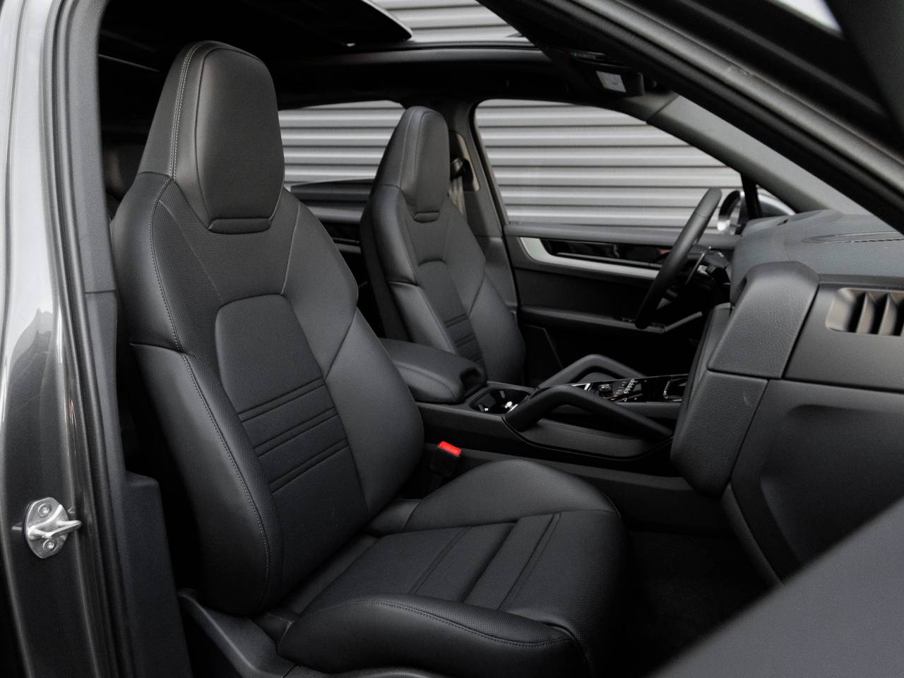 2025 Porsche Cayenne Cayenne