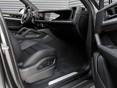 2025 Porsche Cayenne Cayenne