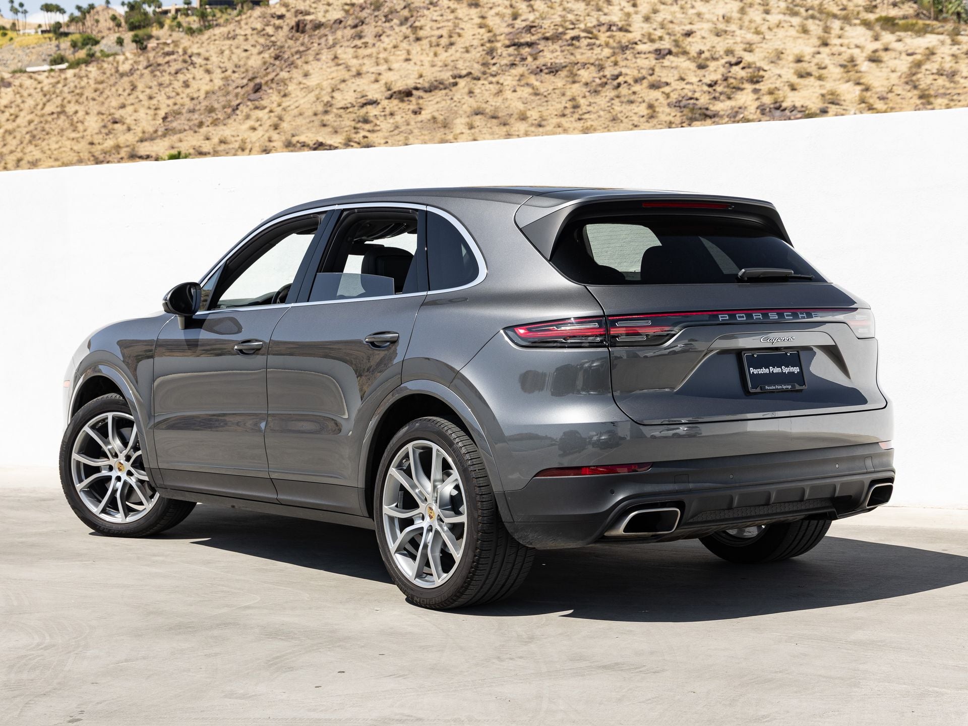 2023 Porsche Cayenne Base