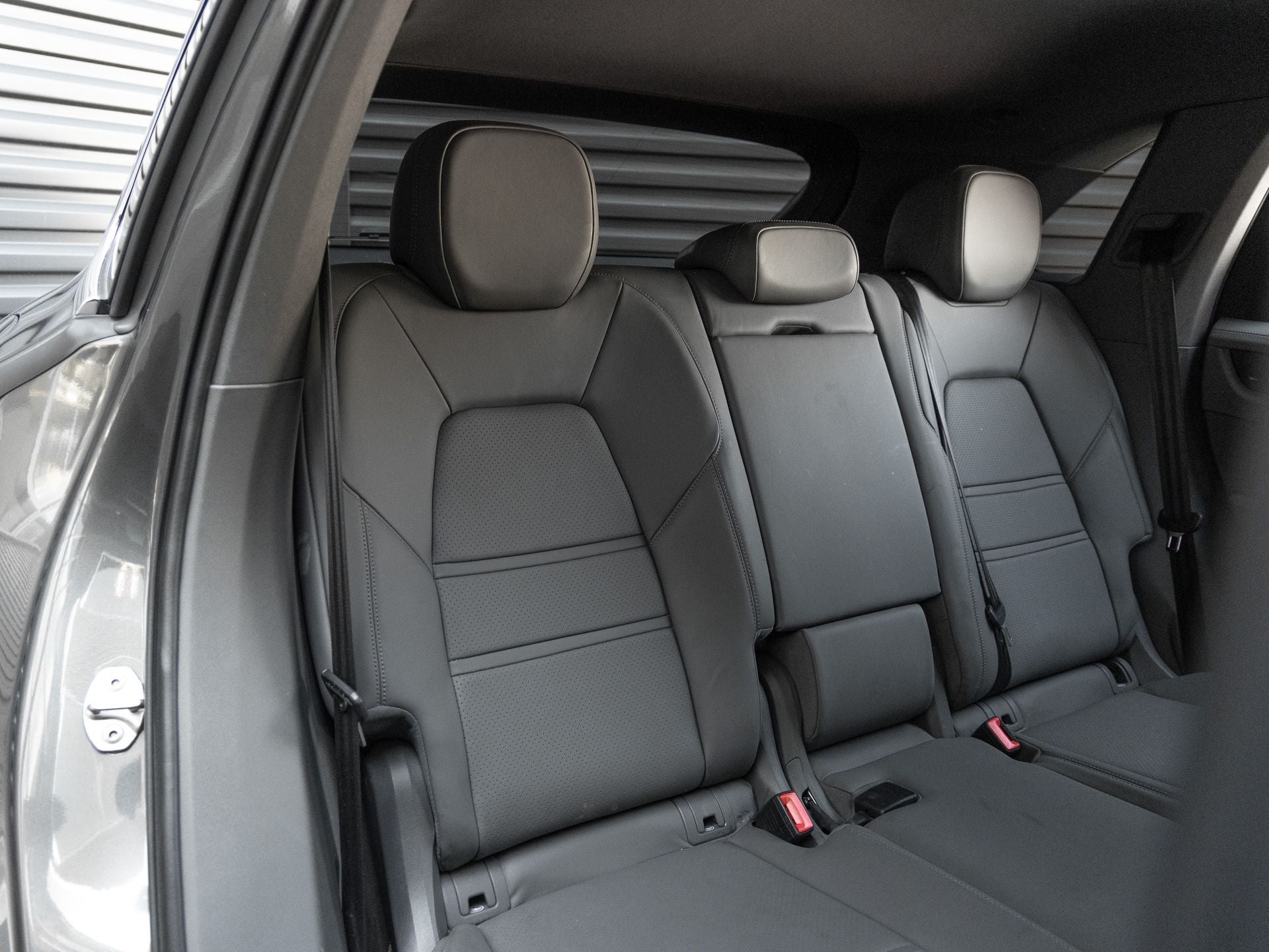 2023 Porsche Cayenne Base