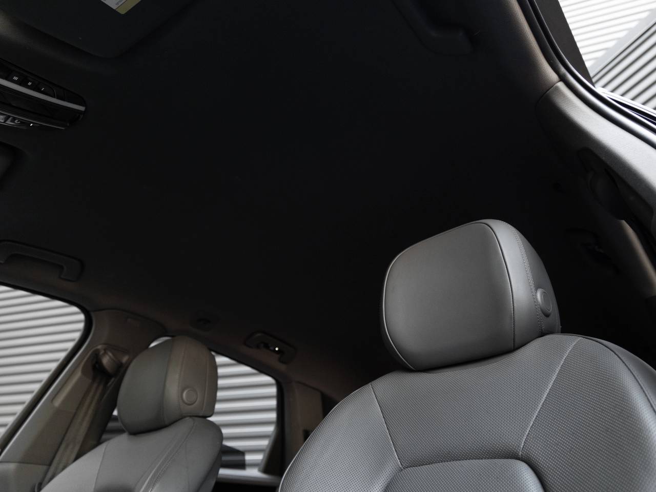 2023 Porsche Cayenne Base