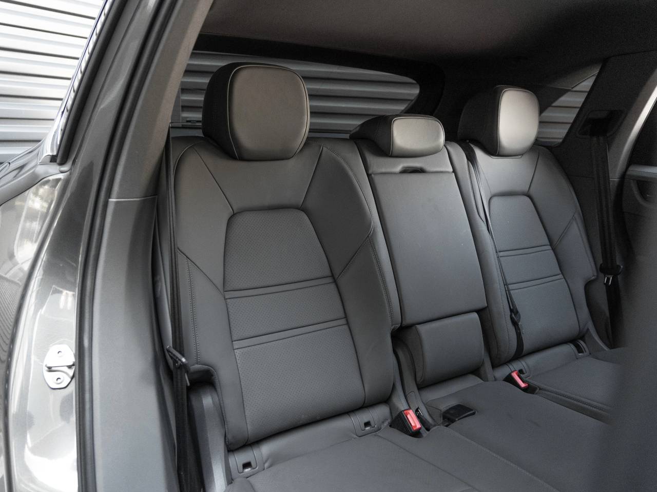 2023 Porsche Cayenne Base