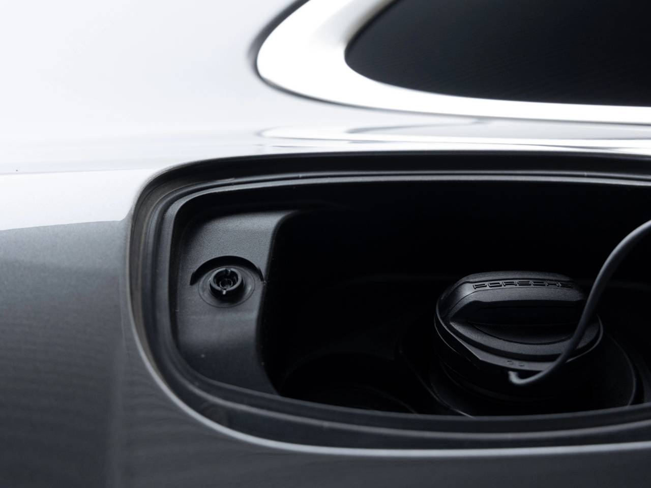 2023 Porsche Cayenne Base