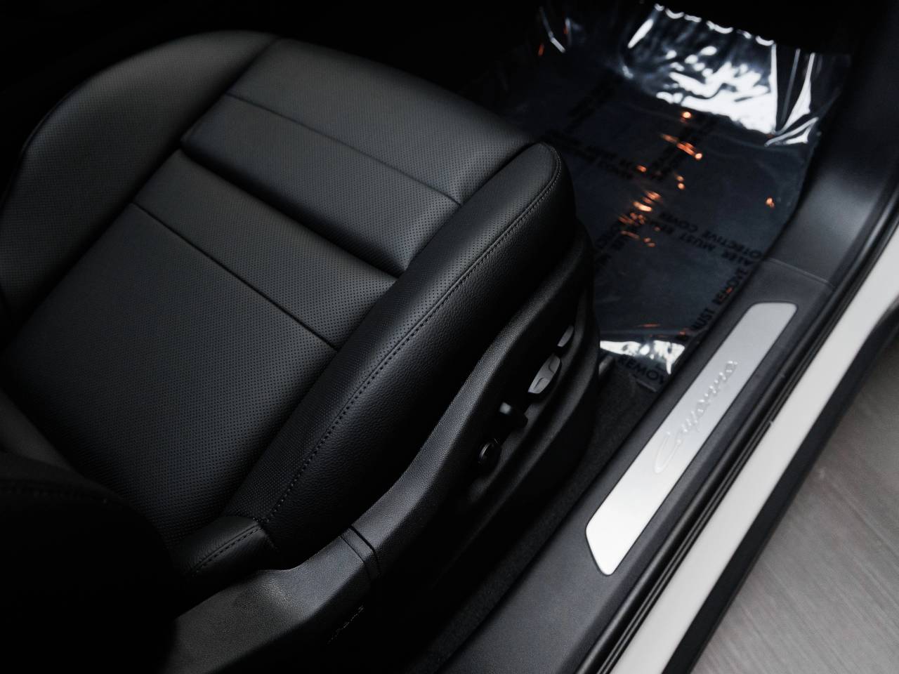 2026 Porsche Cayenne Base