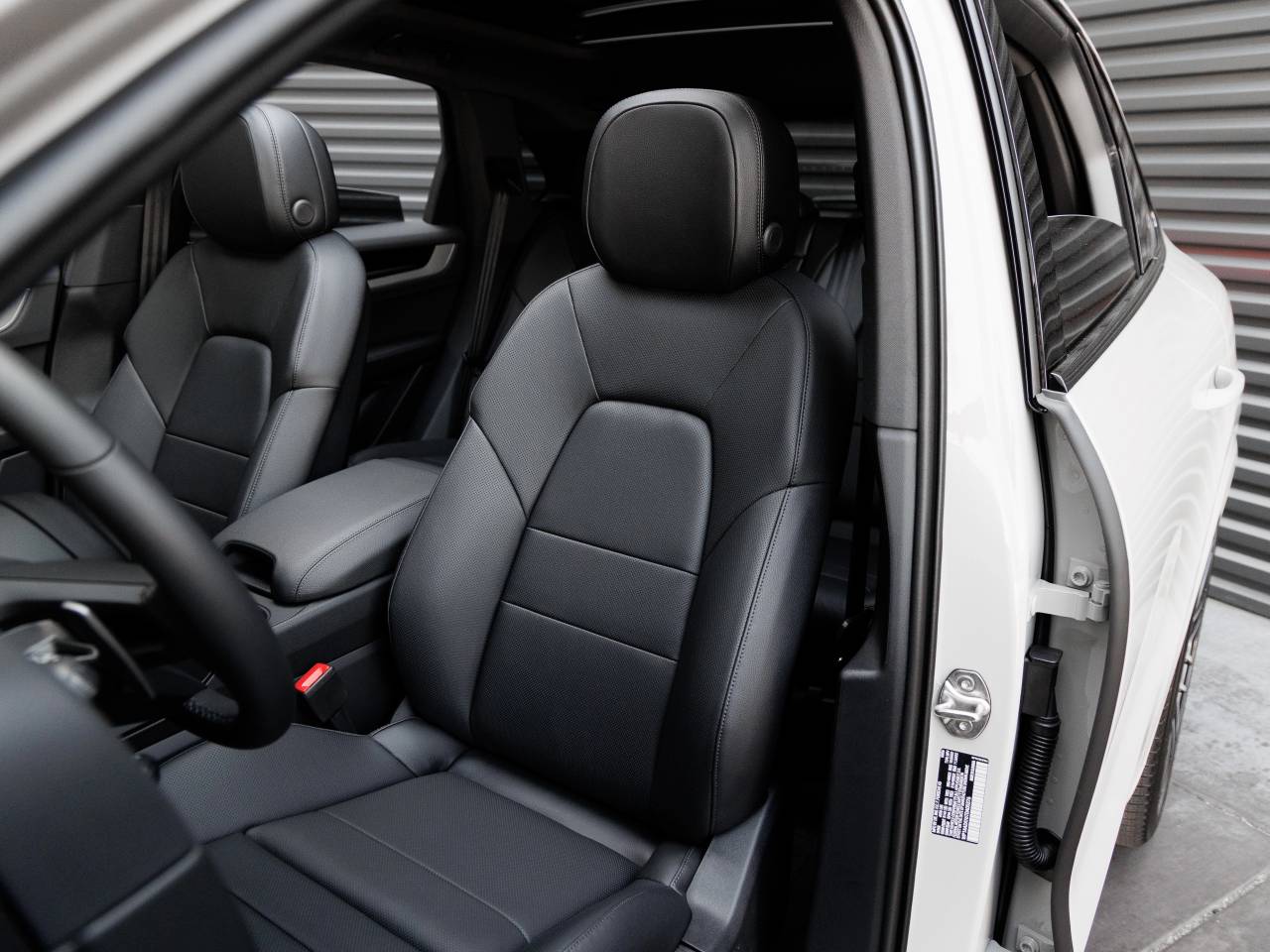2026 Porsche Cayenne Base