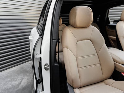 2026 Porsche Cayenne Cayenne
