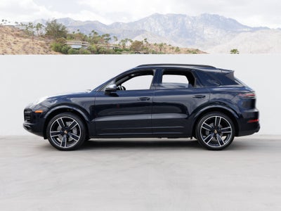 2023 Porsche Cayenne Cayenne Platinum Edition