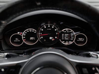 2023 Porsche Cayenne Cayenne Platinum Edition