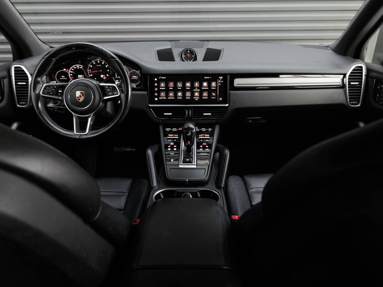 2023 Porsche Cayenne Cayenne Platinum Edition