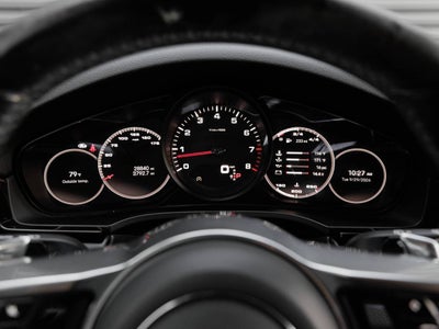 2023 Porsche Cayenne Cayenne Platinum Edition
