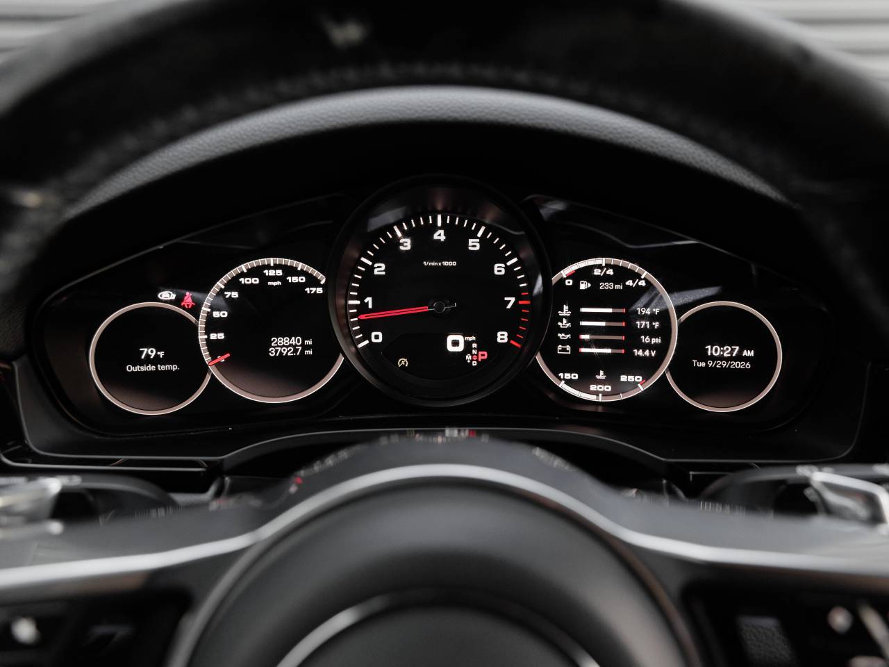 2023 Porsche Cayenne Cayenne Platinum Edition