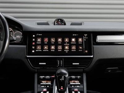 2023 Porsche Cayenne Cayenne Platinum Edition