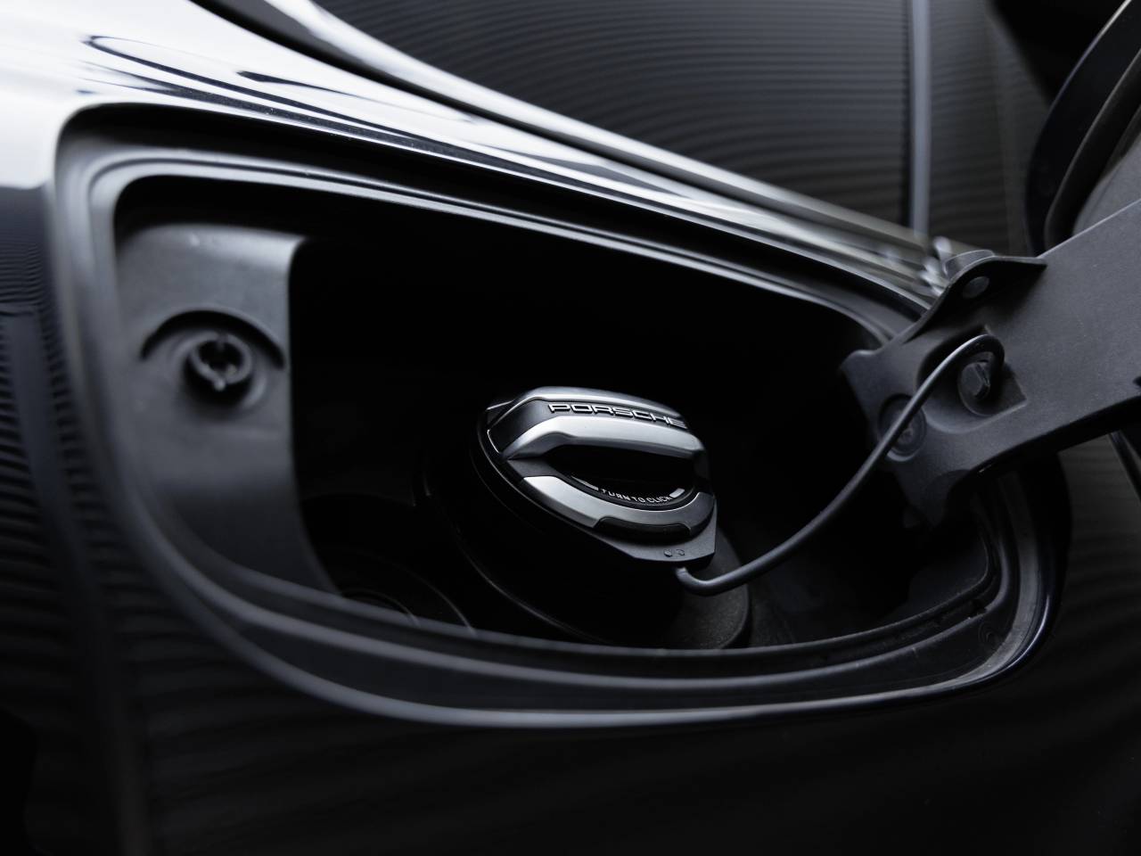 2023 Porsche Cayenne Cayenne Platinum Edition