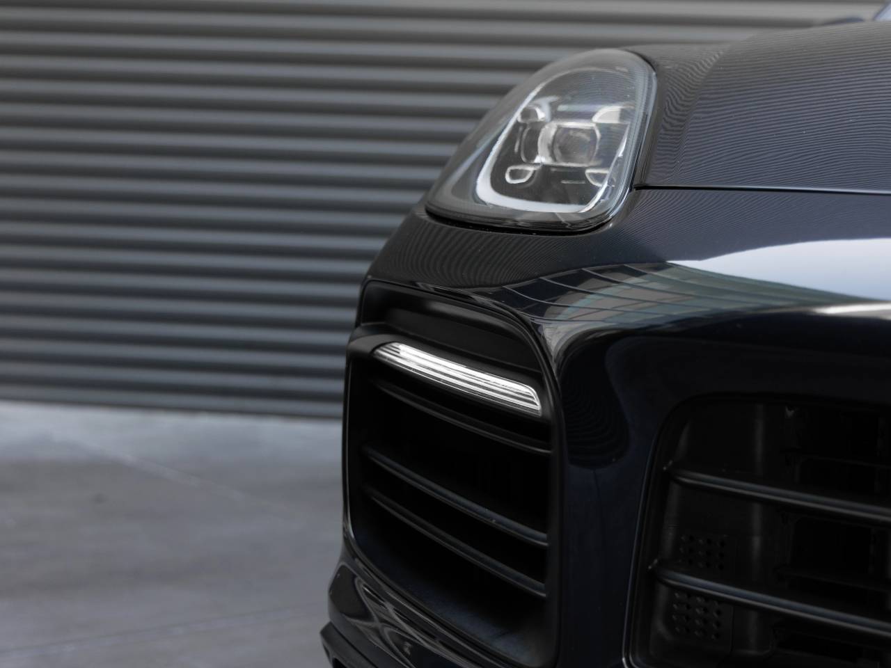 2023 Porsche Cayenne Cayenne Platinum Edition