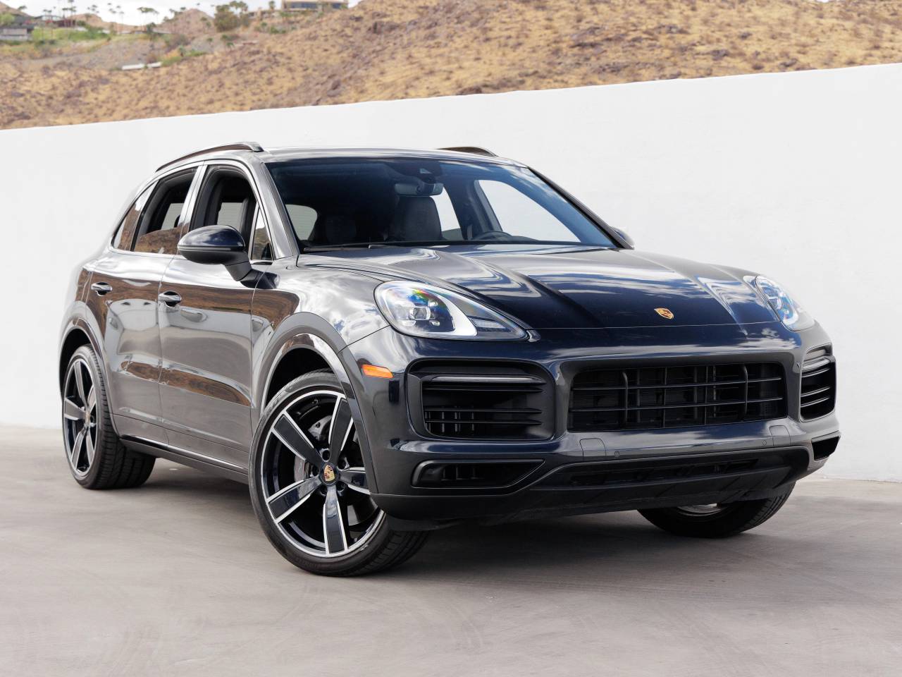 2023 Porsche Cayenne Cayenne Platinum Edition