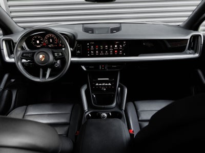 2024 Porsche Cayenne Base