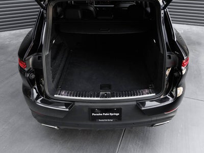 2024 Porsche Cayenne Base