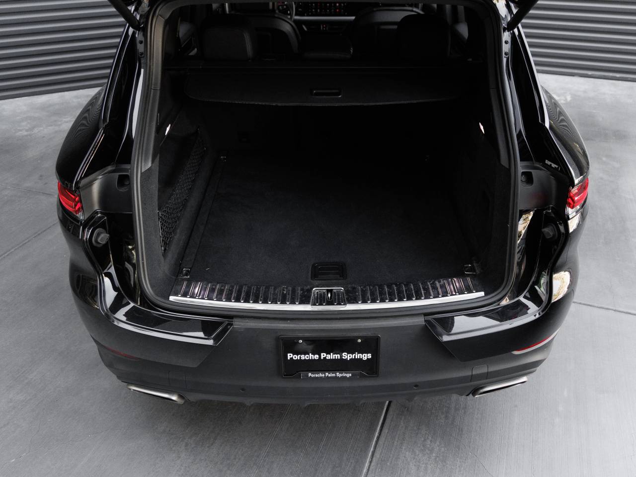 2024 Porsche Cayenne Base